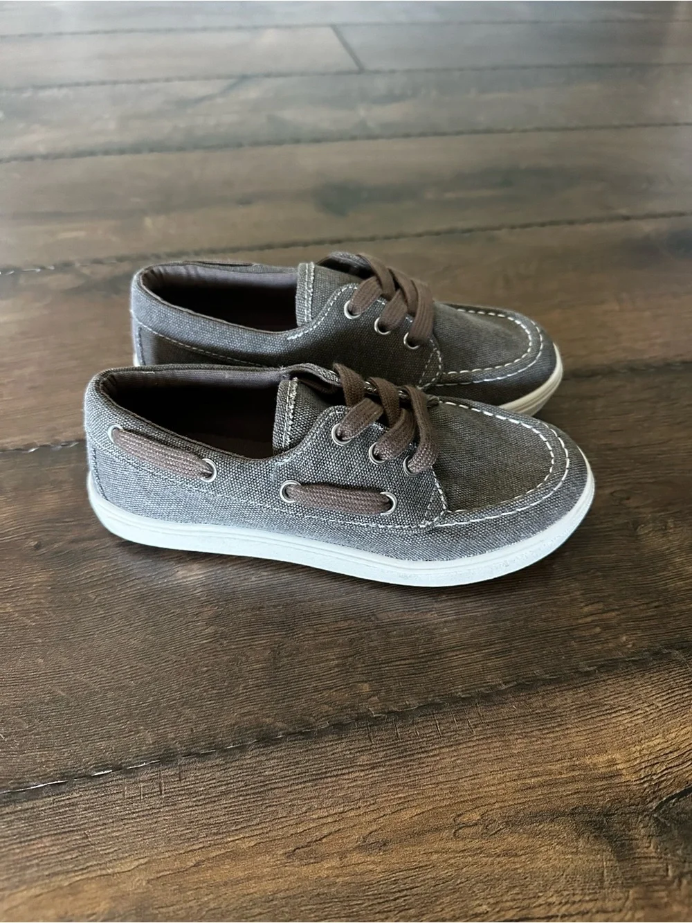 The Childrens Place canvas slip